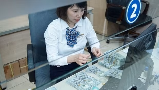 The flow of overseas remittances to Ho Chi Minh City reached US$5.1 billion in the first nine months of 2021. (Illustrative image/Source: VNA)
