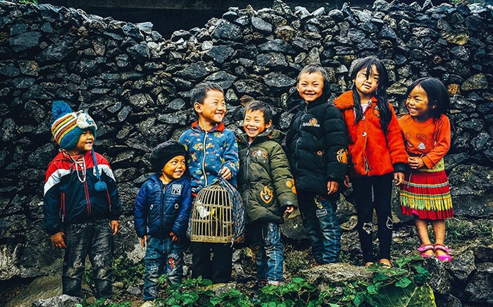 The photo "Children in Lao Xa, Ha Giang" by Ninh Manh Thang (Photo: NDO)
