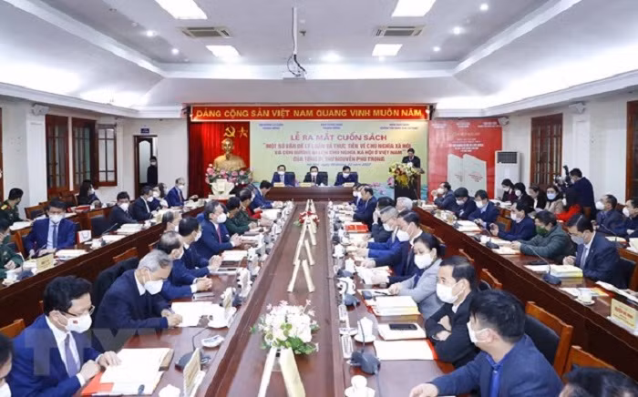 At the launching ceremony. (Photo: VNA)