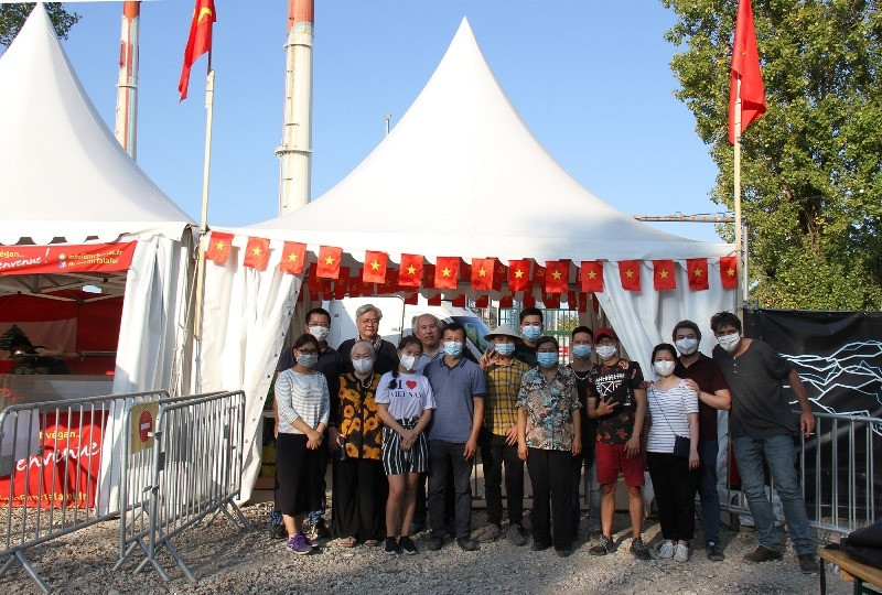 Nhan Dan (People) Newspaper's booth at the 85th L’Humanité newspaper festival.
