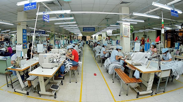 Production for exports at Garco10. (Photo via NDO)
