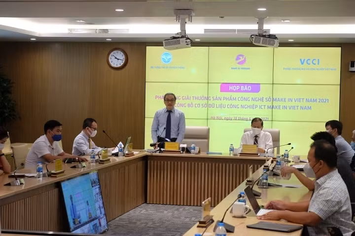 General view of the launching ceremony. (Photo: VNA)