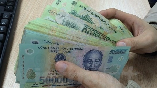 The 2019 regional minimum wage will be increased by 5.3% on average. (Photo: VN+)