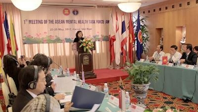 At the meeting (Image: VGP)