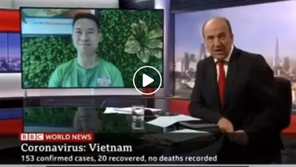 Hoang Tung is interviewed by BBC News. (Photo: VOV)