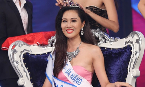 Truong Dieu Ngoc was crowned Miss Ao Dai Vietnam 2016. (Credit: vnexpress.net)