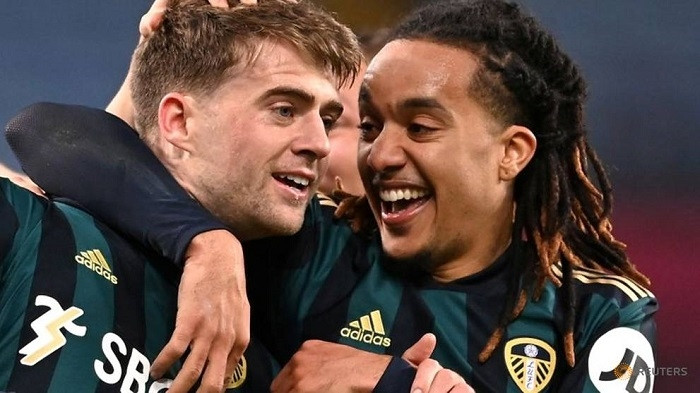 Soccer Football - Premier League - Aston Villa v Leeds United, Villa Park, Birmingham, Britain - October 23, 2020 Leeds United's Patrick Bamford celebrates scoring their second goal with teammates. (Reuters)