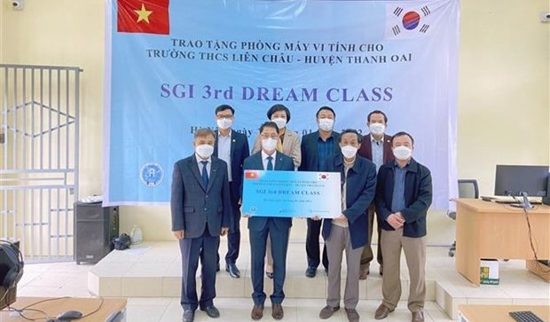 At the handover ceremony (Photo: VNA)