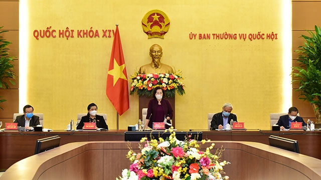 NA Chairwoman Nguyen Thi Kim Ngan presides over a meeting to discuss general elections in 2021.
