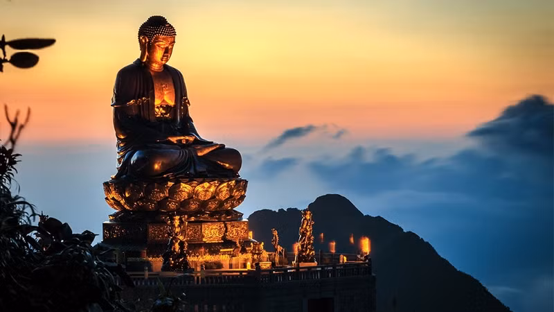 The bronze statue has a height of 21.5m and is located at an altitude of 3,075m above sea level.