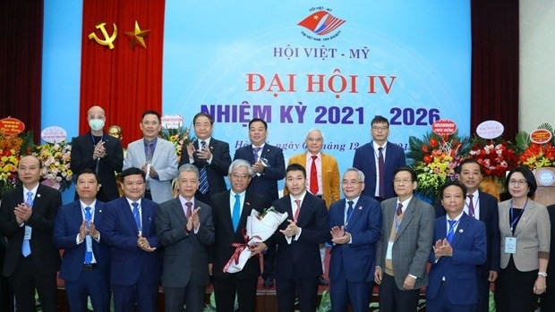 Delegates at the congress pose for a group photo. (Photo: VNA)