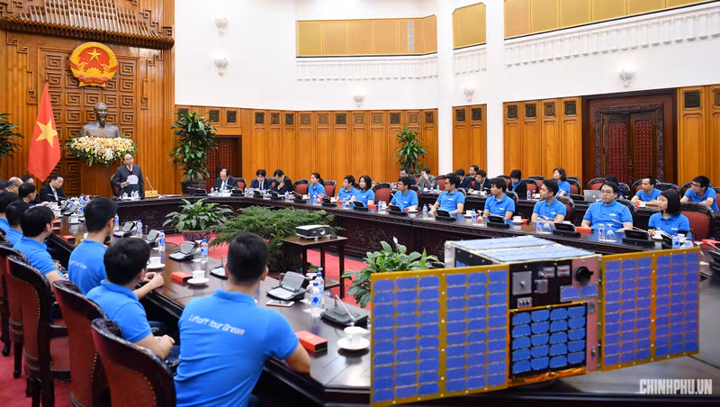 At the meeting (Photo: VGP)