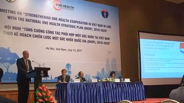 The conference aims to strengthen the One Health Cooperation scheme in Vietnam in line with the National One Health Strategic Plan during 2016-2020. (Credit: NDO)