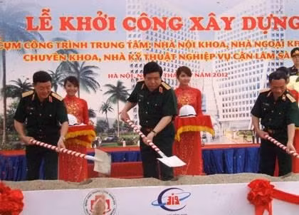 General Phung Quang Thanh at the groundbreaking ceremony for the complex.