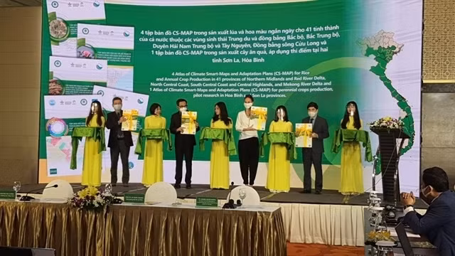 At the launching ceremony (Photo: Ministry of Agriculture and Rural Development) 