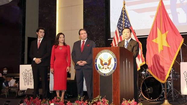 Tran Hong Ha, Minister of Natural Resources and Environment, speaks at the event. (Photo: VNA)