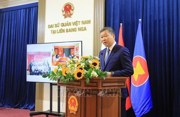 Major General Bui Hai Son, Acting Head of the Mausoleum Management Board, addresses the event. (Photo: VNA)