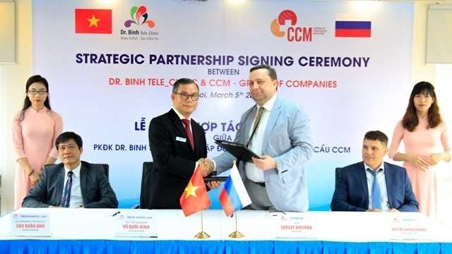 The two sides agreed a deal marking a new step in providing remote healthcare services to individuals, households, and businesses in Vietnam.