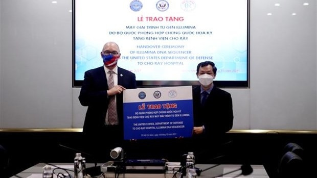 At the handover ceremony (Photo: VNA)
