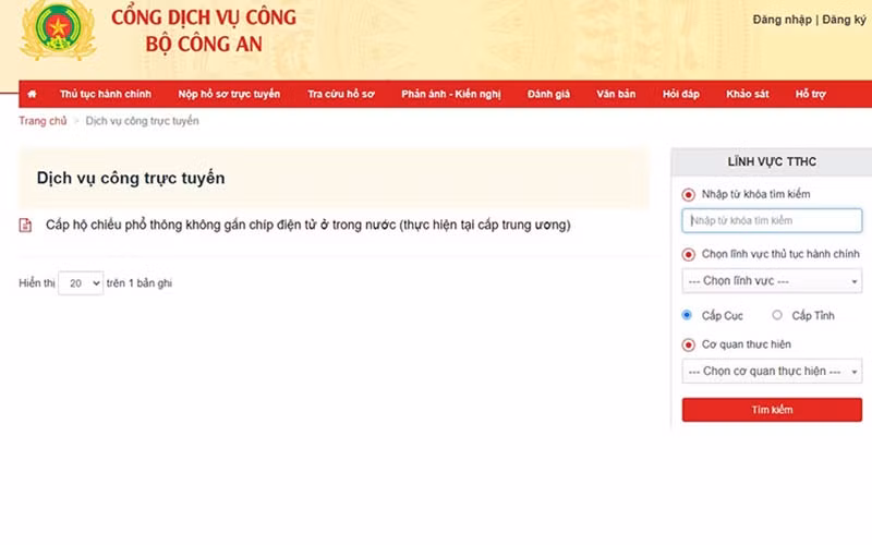 People can log into the public service of the Ministry of Public Security at http://dichvucong.bocongan.gov.vn to register for the issuance of passports.