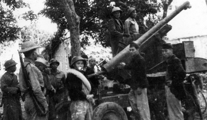 The exhibition aims to recall the fierce days and nights of the resistance war for Hanoi’s liberation. (Photo: The Thang Long–Hanoi Heritage Conservation Centre)