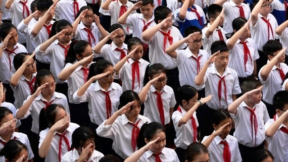 The education sector continues to carry out fundamental and comprehensive reform.