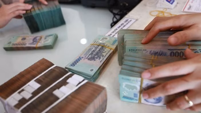 The government is making efforts to increase the state budget and ensure the public debt at a safe level