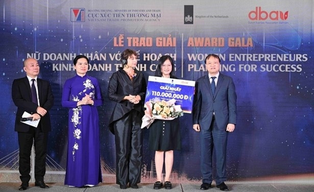 At the event (Photo: vir.com.vn)