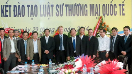 Delegates at the launch (Source: qdnd.vn)