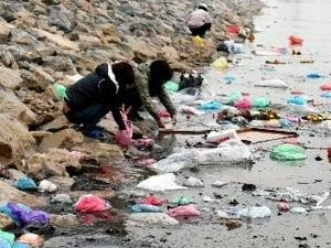 The use of plastic bags in the country will be reduced