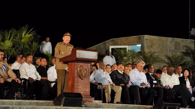 Cuban President Raul Castro addressed the commemoration of leader Fidel Castro. (Credit: VOV)