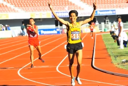 Lai (yellow) proved once again his absolute domination in long-distance races