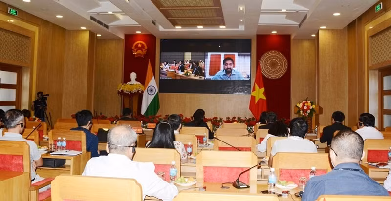 Delegates attend the workshop (Photo: qdnd.vn)