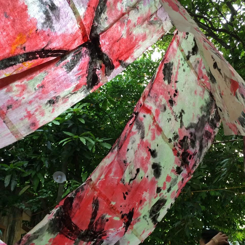 "Do" paintings by Xuan Nhu and Yoyo