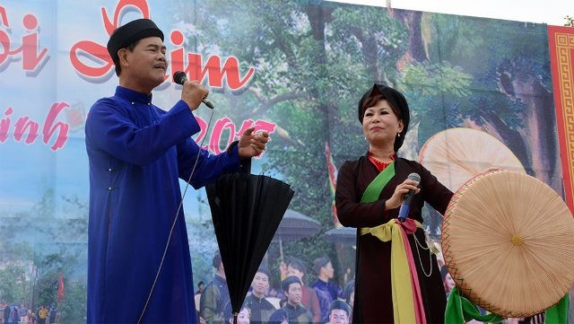 Love duet singing in Lim festival. (Credit: qdnd.vn)