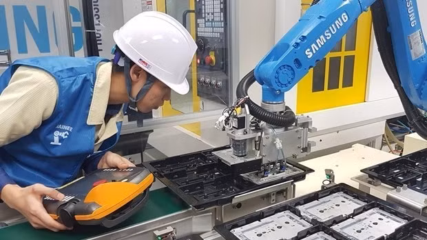 A production line of Samsung in Vietnam (Photo: VNA)