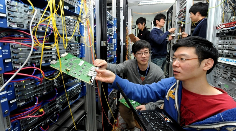 Many enterprises are beefing up their digital transformation to improve competitiveness, facilitating the nation in achieving its goal of becoming a digital economy