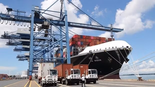 S&P upgrades Vietnam sovereign credit rating to BB+, outlook Stable. (Image for illustration/Source: VNA)