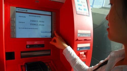 Promoting non-cash payment in Vietnam