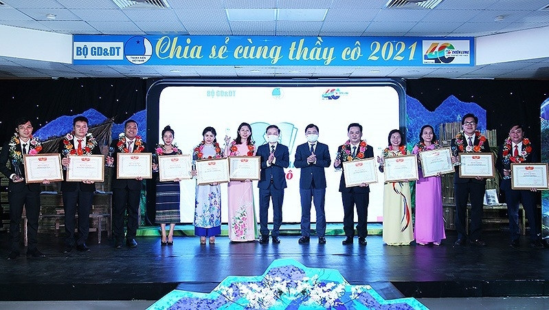 Programme honours 50 teachers with effective teaching practices amidst pandemic (Photo: NDO/Linh Phan)