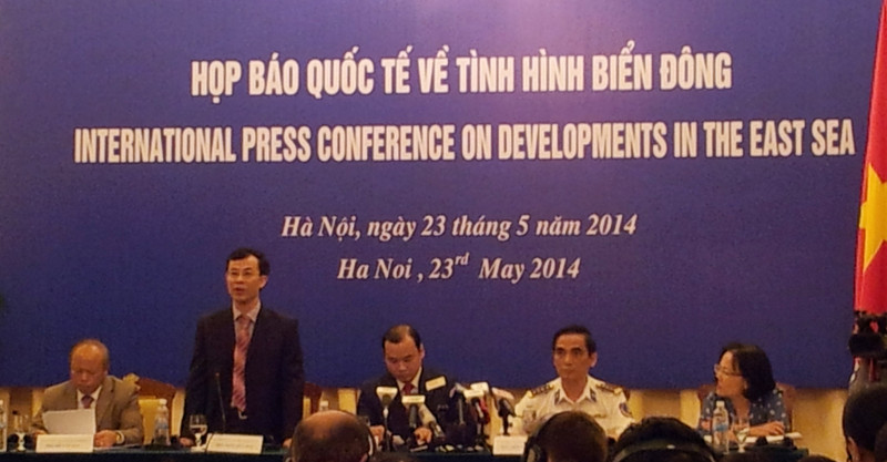 Deputy Head of Vietnam's National Border Committee, Tran Duy Hai speaks at the press conference. 