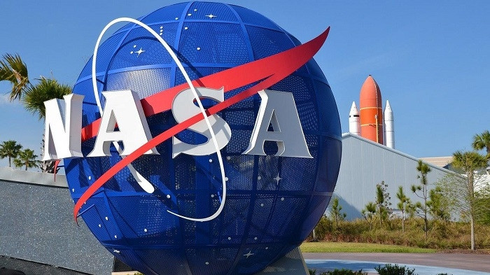 NASA begins process of bringing new space telescope into focus