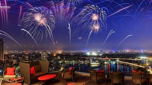 February 16 – 22: Lavish Fireworks Party at the Rooftop of Sofitel Plaza Hanoi
