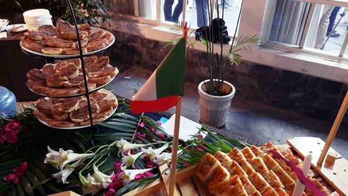 Some Italian cakes showcased in a culinary programme. (Photo: MINH KHANG)