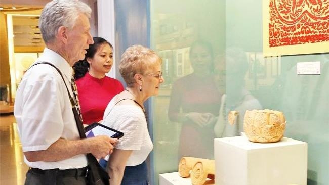 The National Museum of History displays many valuable artifacts. (Photo: NDO)