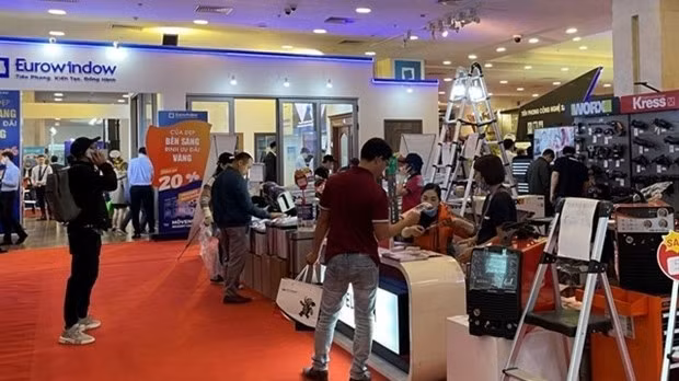 Up to 200 domestic and overseas businesses are joining International Vietbuild Exhibition 2022 in Da Nang. (Photo cafeland.vn)
