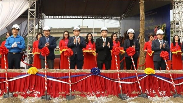 At the ground-breaking ceremony for the Hanoi Children’s Palace (Photo: VNA)