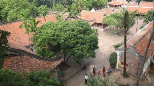 A corner of Vinh Nghiem Pagoda