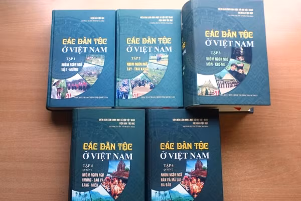 The series of books on "Ethnic groups in Vietnam".