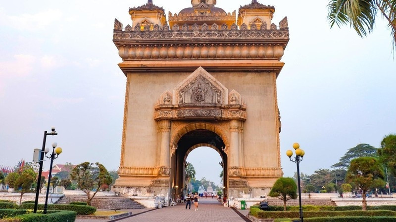 Patuxai, a popular destination in Vientiane.